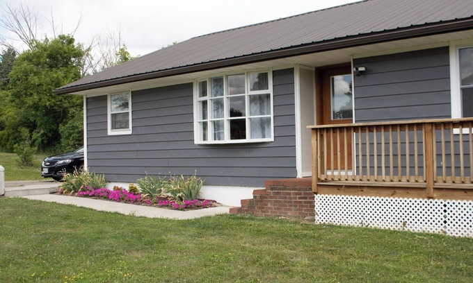 Rock Stream Cabin | Centrally Located Cottage Near Watkins Glen - FALLFEST
