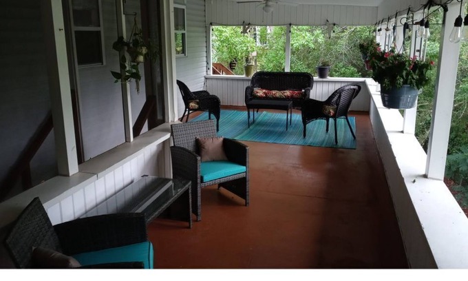 Gulfport House | Centrally Located Lodge on Waterfront of the Mississippi Golf Course