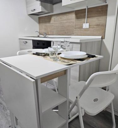 Historic Centre Apartment | Centro storico pet friendly monolocale nuovo 2025