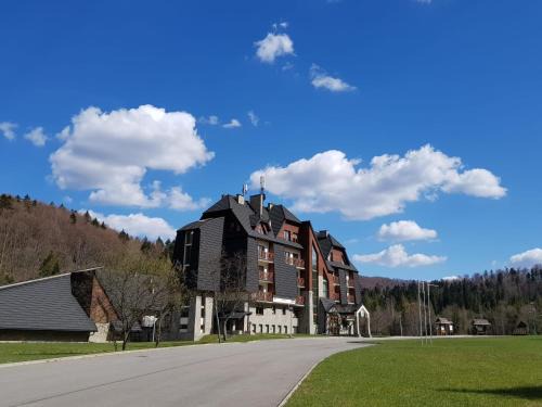 Muczne Resort | Centrum Promocji Leśnictwa w Mucznem