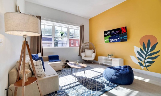 Allentown Apartment | CEO Suite - Atown’s Finest
