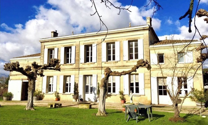 Saint-Magne-de-Castillon House | Château Roseyrol near Saint-Emilion