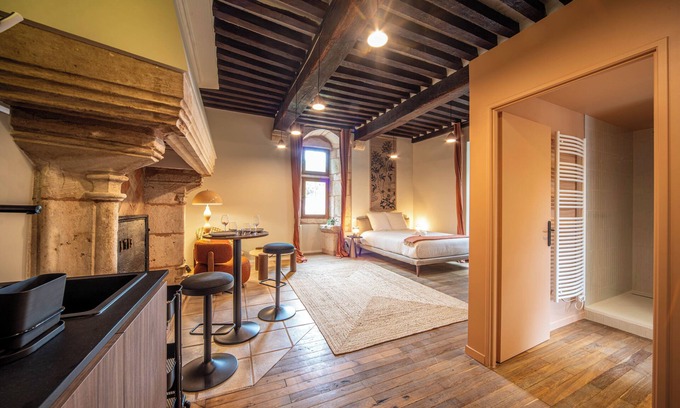 Dracy-le-Fort Other | "Château de Dracy - La Rêveuse"