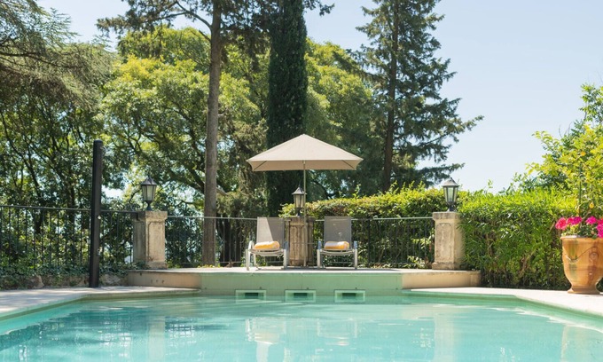 Sauveterre Hotel | Château de Varenne