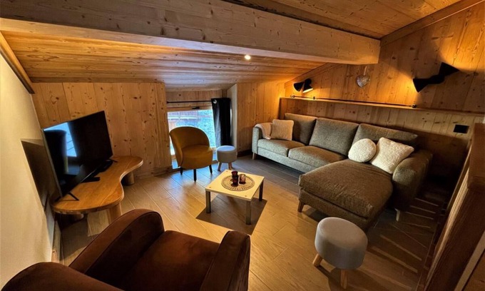 Saint-Marcel Ski Chalet | Chalet, balcony, tv, ski locker, 80m², Les Menuires