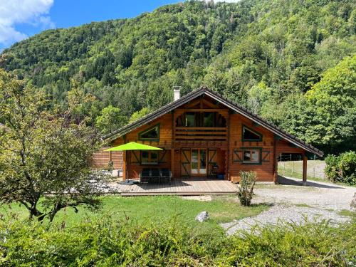 Dingy-Saint-Clair Ski Chalet | Chalet Anilou entre Annecy et la Clusaz le grand Bornand