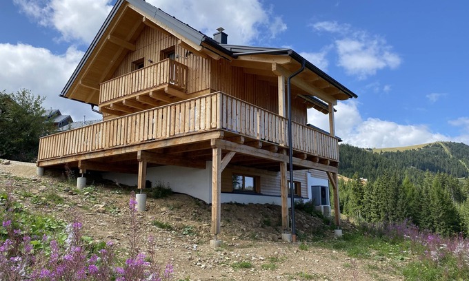 Bad Sankt Leonhard im Lavanttal Ski Chalet | Chalet - at the ski area - with billiards, bar, sauna, children's playroom - carport