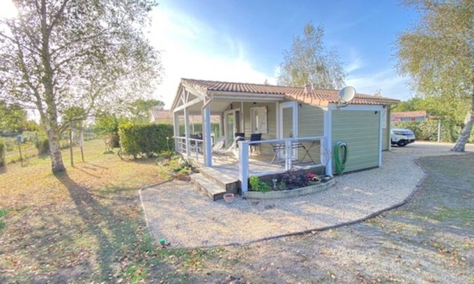 Hourtin Ski Chalet | Chalet AU Calme, VUE Foret