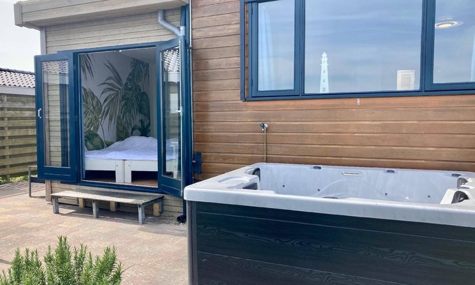 Anjum House | Chalet "Aurora" with relaxation in the hot tub