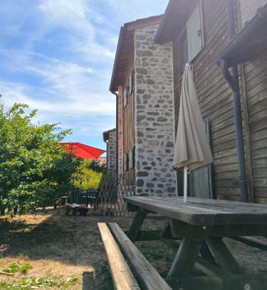 Chomelix Apartment | Chalet Auvergne 1 à 3 pers