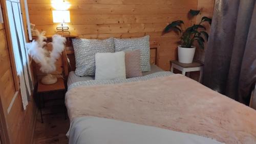 Chavagne Other | Chalet avec salle d'eau