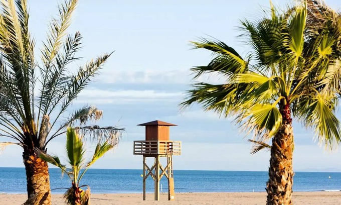 Gruissan Plage Ski Chalet | Chalet Beach - Chalets for 6 People