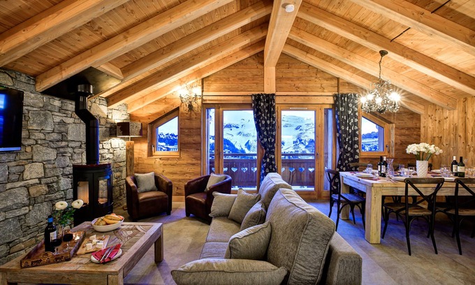 Plagne Soleil Apartment | Chalet Crocus Blanc - Luxurious chalet apartment in La Plagne