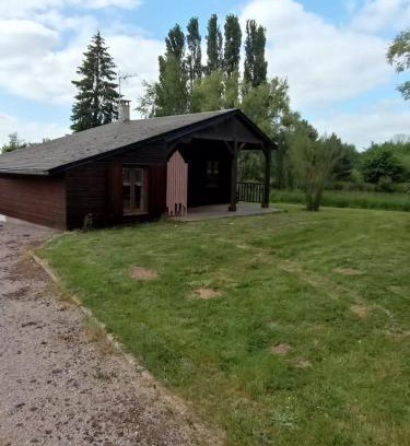 Saints-en-Puisaye Ski Chalet | Chalet des Prés de la Fontaine