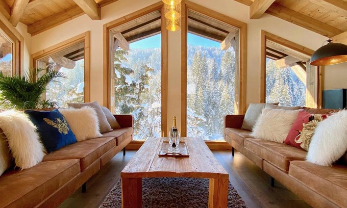 Morzine House | Chalet Gouter- Great central location with Jacuzzi