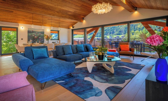 Montriond Ski Chalet | Chalet Les Noisettes - alpine holiday 14p with spa - OVO Network