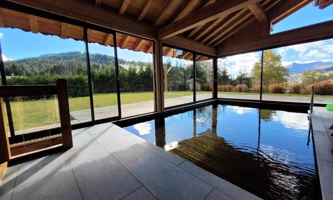 Les Gets Ski Chalet | Chalet Les Sauvageons - Rare services for this beautiful chalet, 50m from the slopes