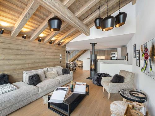 Meribel-Mottaret Ski Chalet | Chalet moderne 5 chambres pour 10 pers, proche pistes, parking, balneo, services inclus - FR-1-565-72