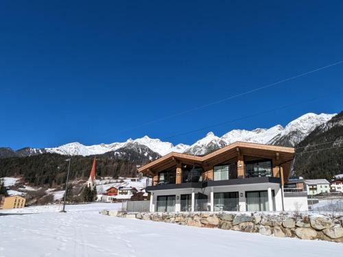 Pettneu am Arlberg Apartment | Chalet Pettneu am Arlberg - Top 1
