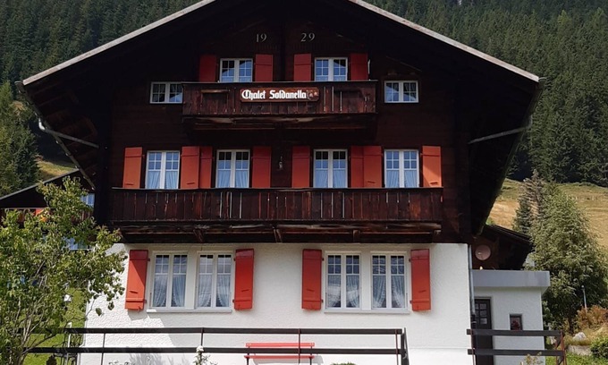 Murren Apartment | Chalet Soldanella