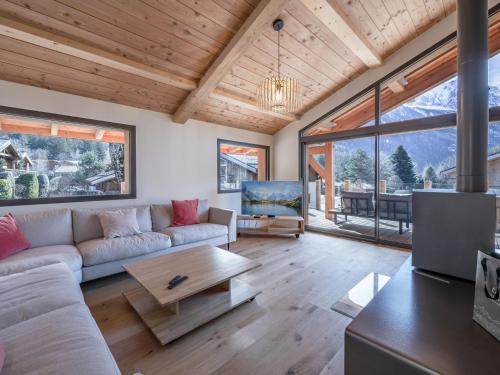 Les Tines Ski Chalet | Chalet spacieux à Chamonix avec jacuzzi et parking, animaux acceptés - FR-1-343-259