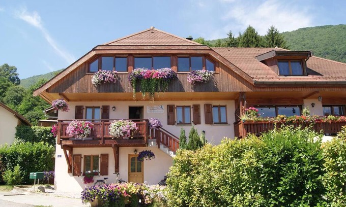 Cessenaz Apartment | Chalet vue sur lac et montagne