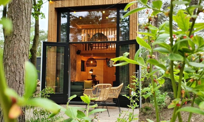 Belfeld House | Chalet with a terrace