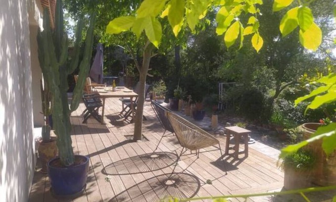 Quartier des Espesses Bed & Breakfast | Chambre Bohème Dans Villa Avec Piscine et Jardin Paysagé,