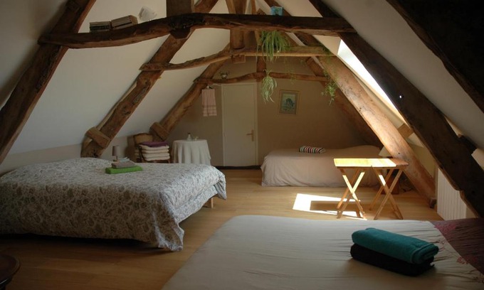 Saint-Hilaire-Petitville Bed & Breakfast | Chambre d'Hôte La Maison du Mesnil