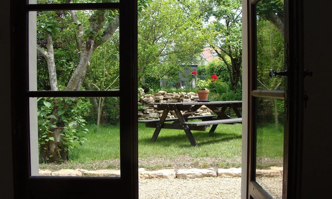 Saint-Loup-Geanges Bed & Breakfast | Chambre D'hôtes Victor Hugo