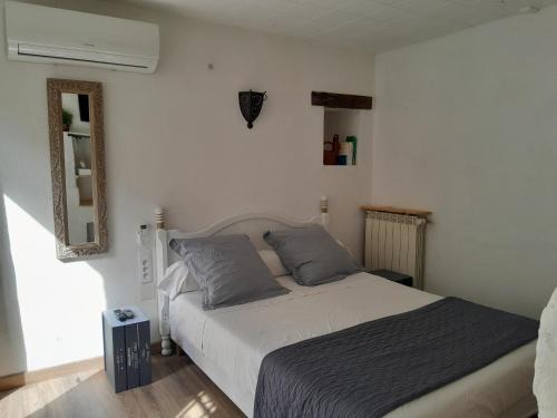 Eyragues Bed & Breakfast | Chambre d'hôte chez Nicole et Pierre