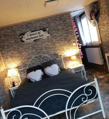 Le Breuil-en-Auge Bed & Breakfast | Chambre d'hôte la romance II