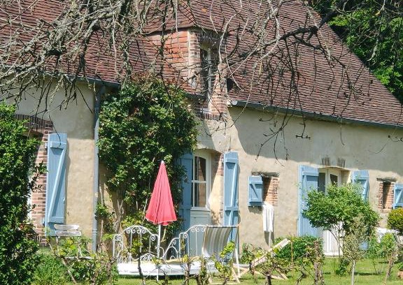 La Genevraie Bed & Breakfast | Chambre d'Hôtes La Ferme du Pré-Martin