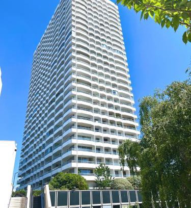 Quartier de la Chapelle House | Chambre Lucas Salle de bain Privative