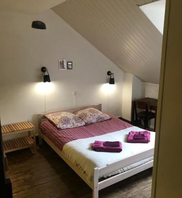 Auzat Bed & Breakfast | Chambre Verdaguere