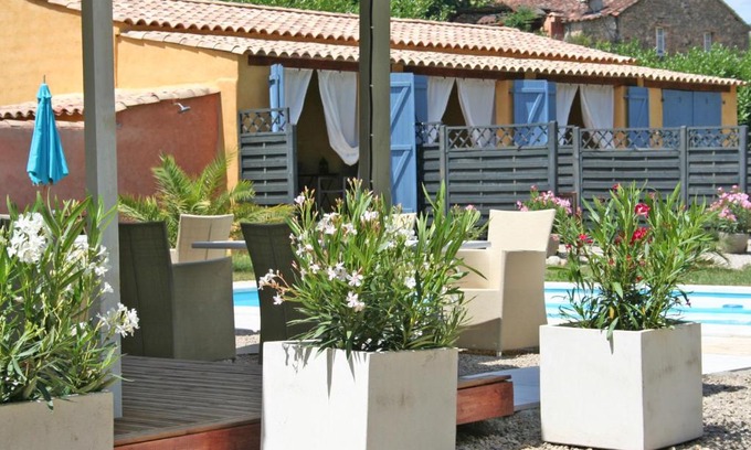 Salernes Bed & Breakfast | Chambres d´Hôtes Belle Rivière