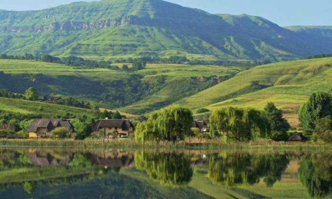 Cathkin Park Cottage | Champagne Haven