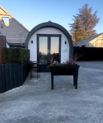 Carndonagh Apartment | Chapel view cabin Inish way self catering