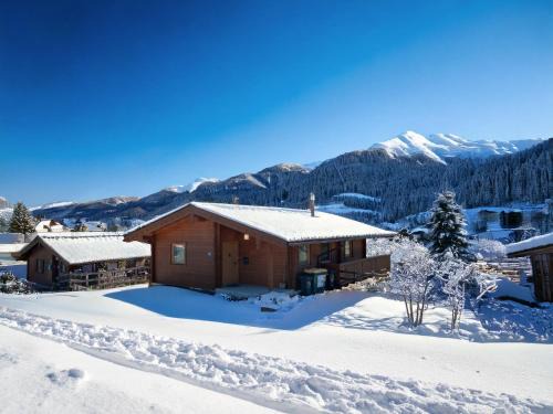 Niedernsill Ski Chalet | Chapter Two