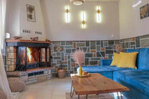 Kalambaka Apartment | Chara’s Luxury home