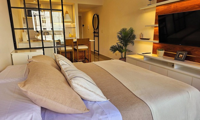 Buenos Aires Central Business District Apartment | Charm and comfort in the heart of the historic center.