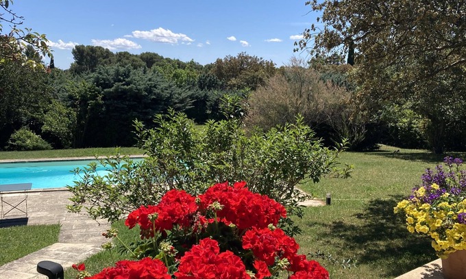 Saint-Marc-Jaumegarde Villa | Charm and calm in the Ste Victoire area, 5 minutes from Aix en Provence