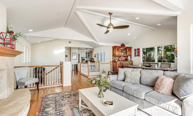 Cardiff-by-the-Sea House | Charm By the Sea