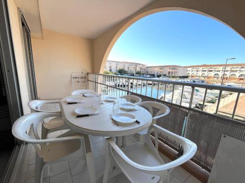 Sete Apartment | Charmant 2 pièces cabine avec parking et animaux admis à Sète - FR-1-338-136