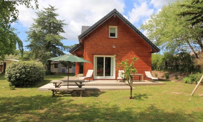 Saint-Jean-de-la-Riviere Ski Chalet | Charmante maison en bois proche mer