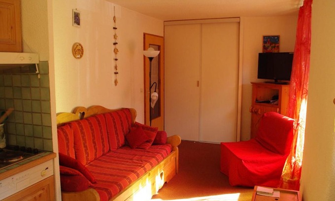 Valloire Apartment | Charmant studio 3 pers avec balcon, proche télécabine et commerces à Valloire - FR-1-263-54
