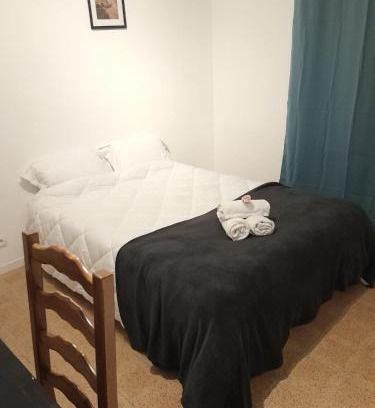 Saint-Mathieu Apartment | charmant studio avec balcon 2