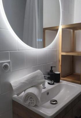 Rodez Apartment | Charmant T1Bis rénové avec goût