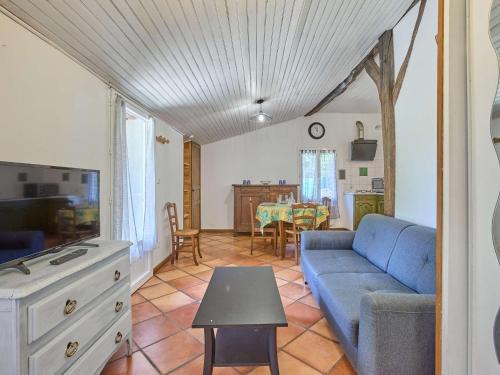 Cazaubon Apartment | Charmant T2 avec terrasse fleurie, WiFi, animaux admis - FR-1-841-81