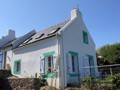 Locmaria House | Charmante maison à 200m de la plage, avec jardin, terrasse, et connexion Wi-Fi. - FR-1-418-91